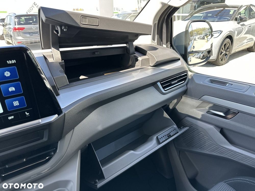 Volkswagen Transporter - 32