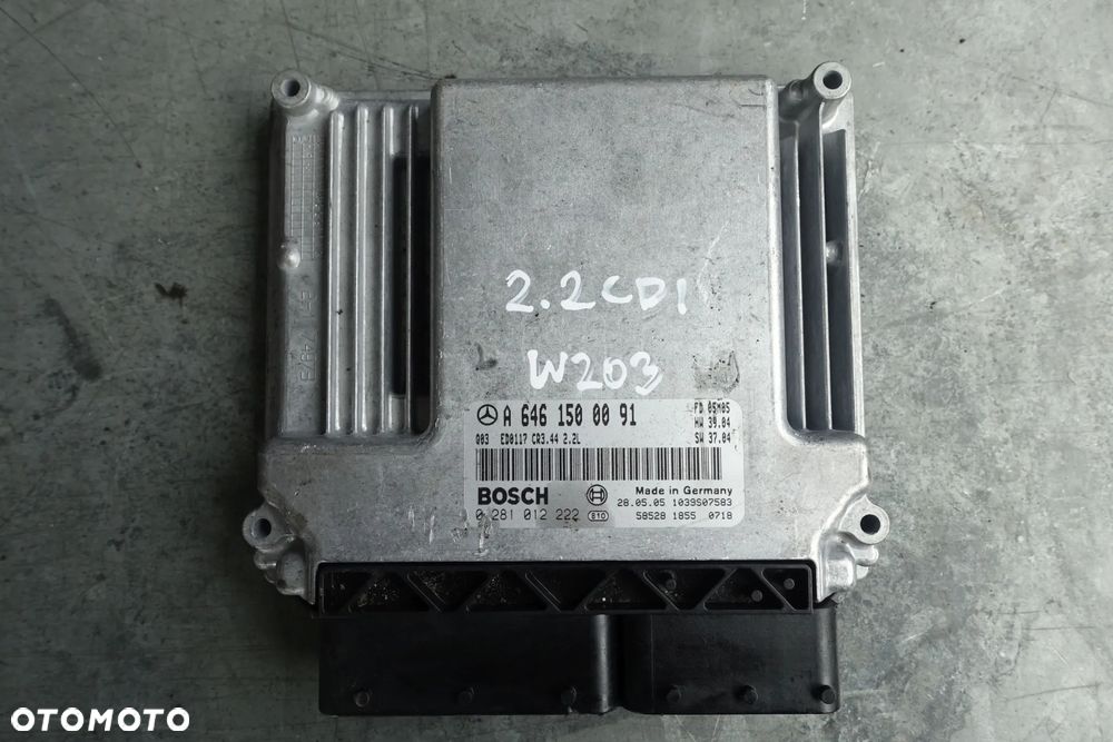 KOMPUTER SILNIKA MERCEDES W203 2.2 CDI A6461500091 - 1