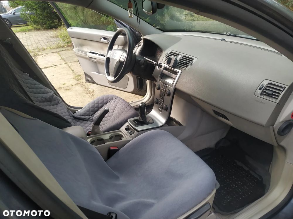 Volvo V50 2.0D Momentum - 15