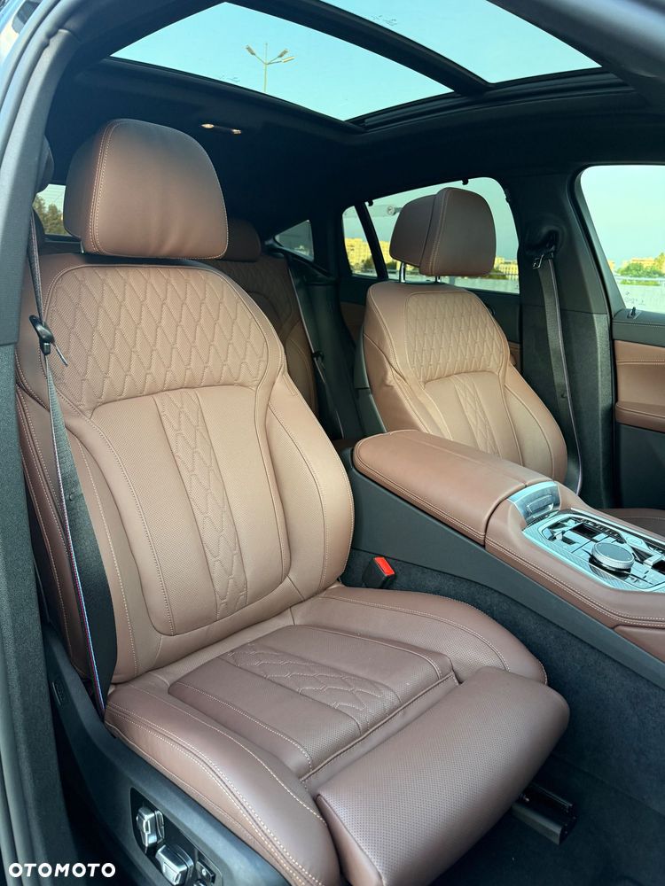 BMW X6 - 11