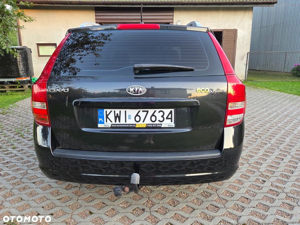 Kia Ceed - 3