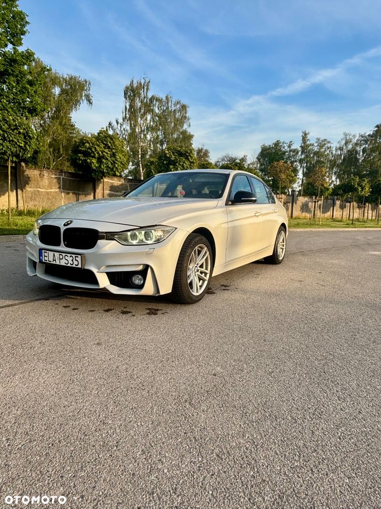 BMW Seria 3 318d Sport Line - 6