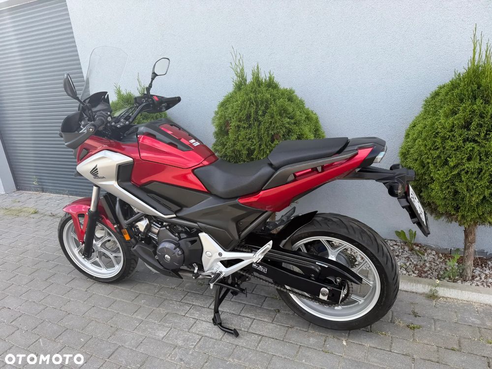 Honda NC - 8