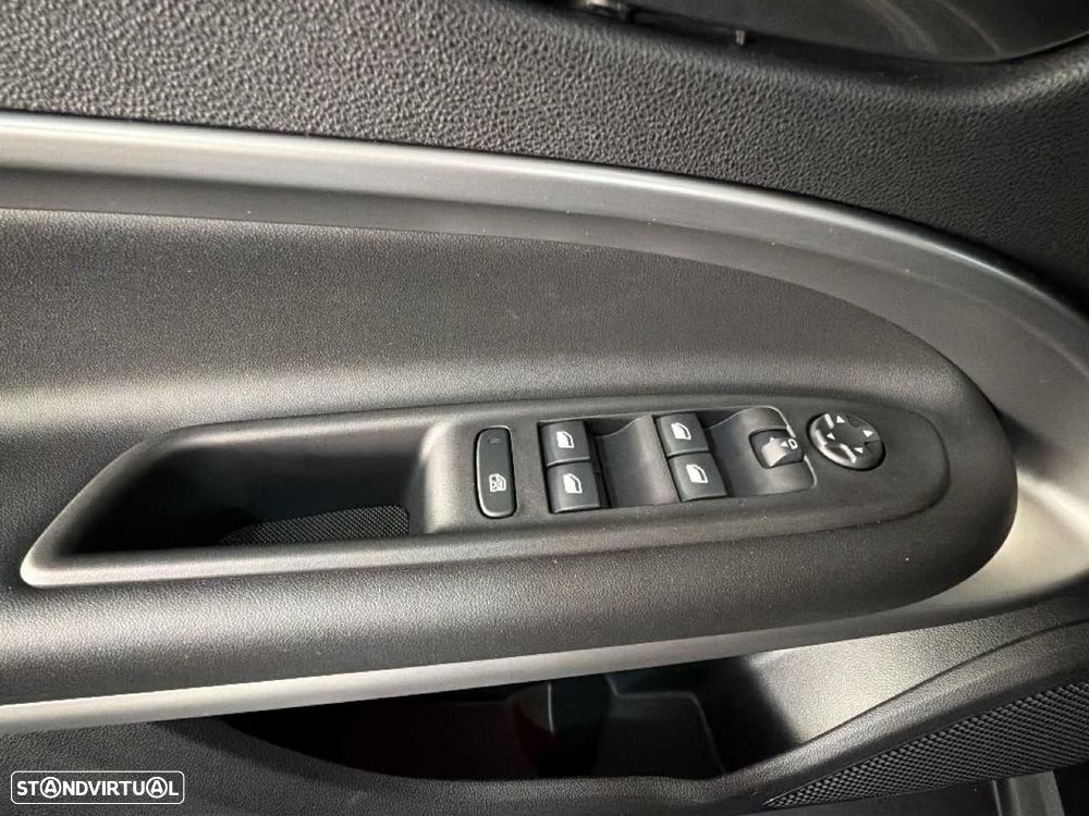 Jeep Avenger 1.2 TG Altitude - 10