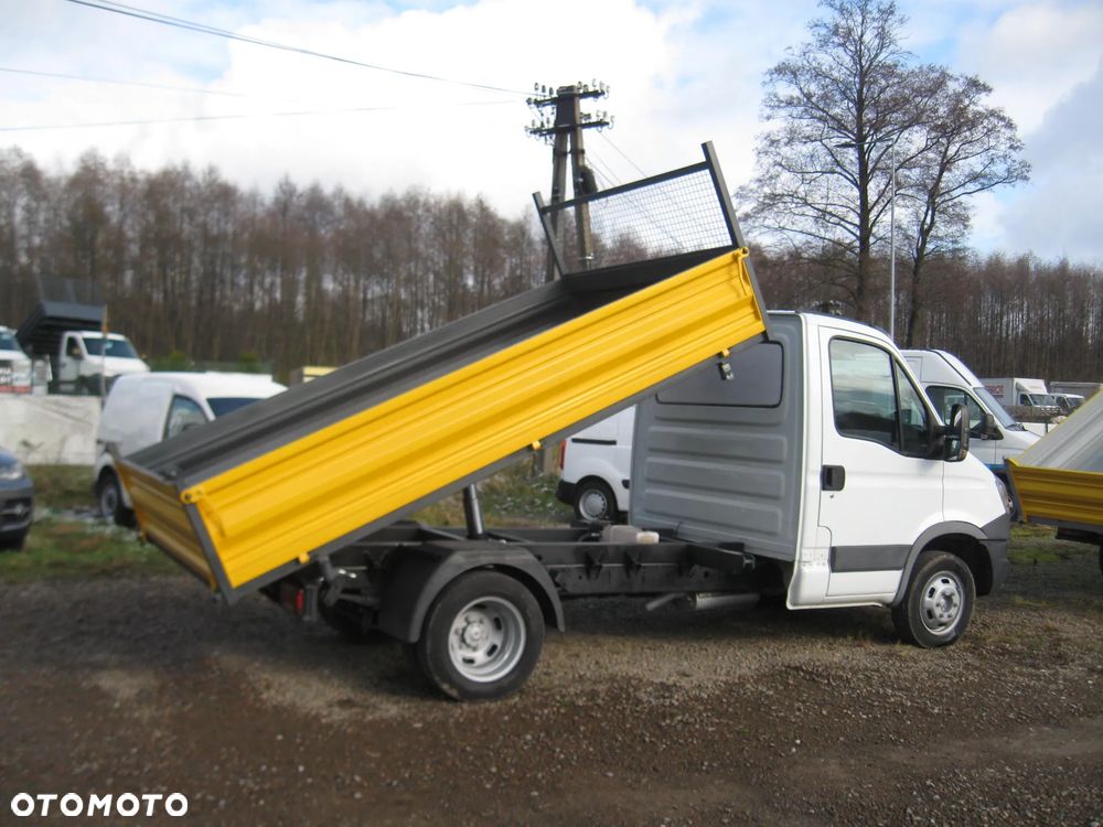 Iveco DAILY 35C. WYWROTKA NA  3- STRONY NOWA ZABUDOWA - 2