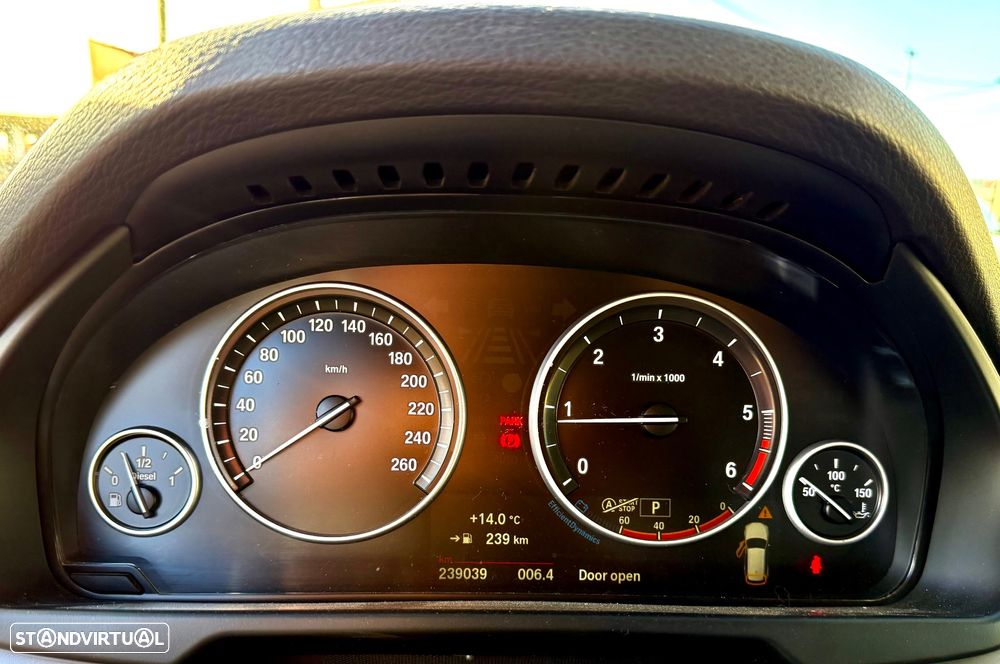 BMW X5 25 d sDrive Comfort 7L - 7