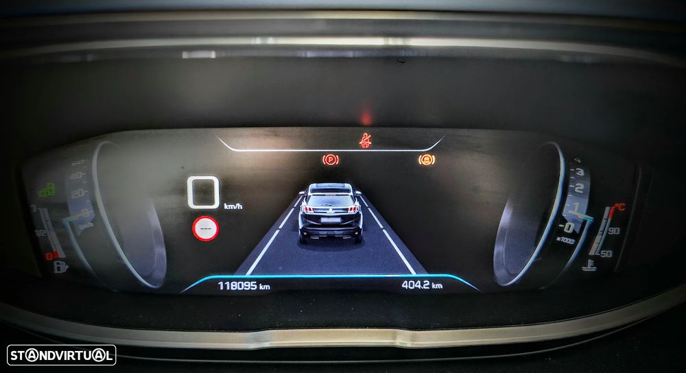 Peugeot 3008 PureTech 130 Stop & Start GPF Crossway - 12