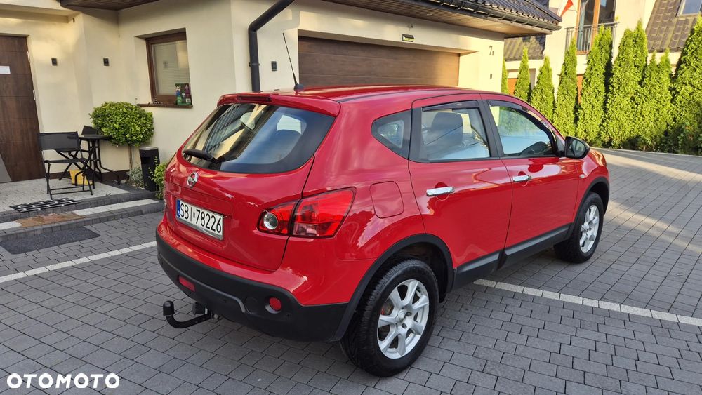 Nissan Qashqai 2.0 4x4 Tekna - 4