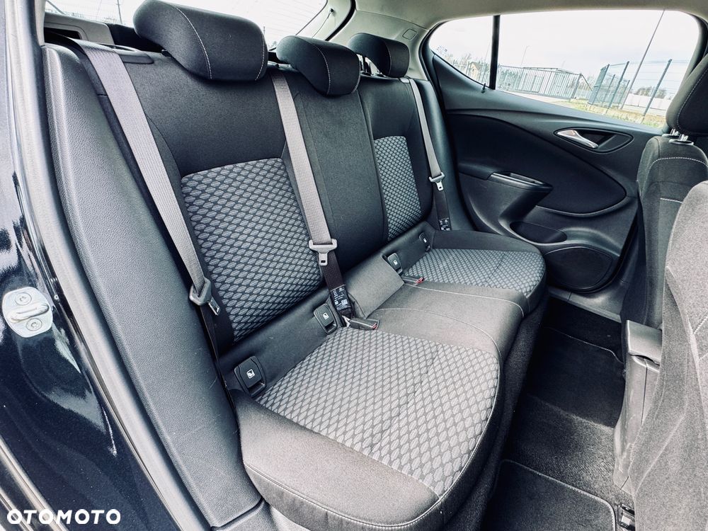 Opel Astra 1.4 Turbo Dynamic - 37