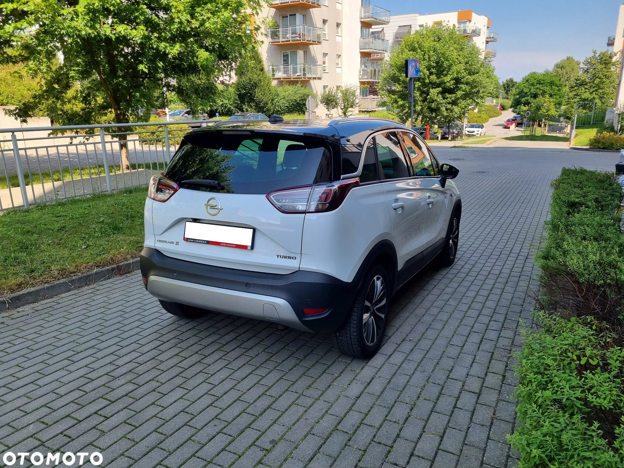 Opel Crossland X 1.2 T Elite S&S - 4