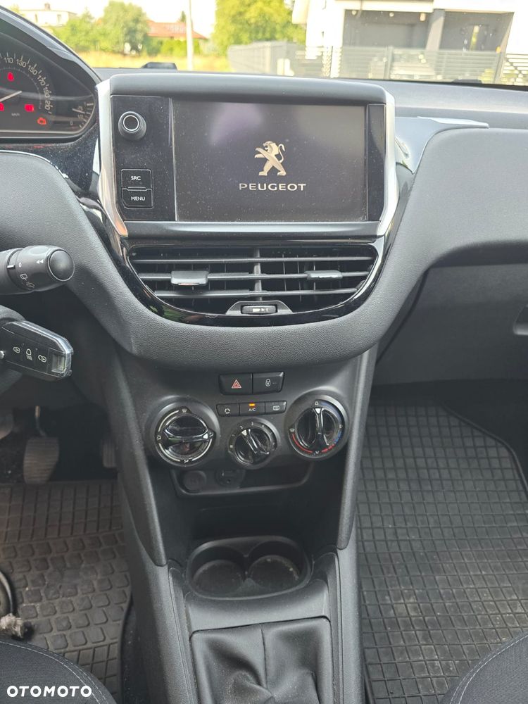Peugeot 208 1.6 BlueHDi Active S&S - 9