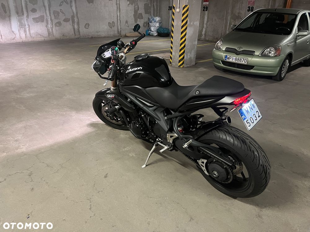 Triumph Speed Triple - 17