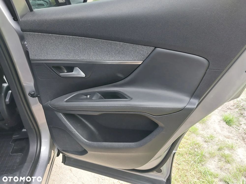 Peugeot 3008 - 21