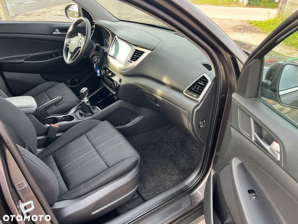 Hyundai Tucson 1.7 CRDI BlueDrive Comfort 2WD - 22