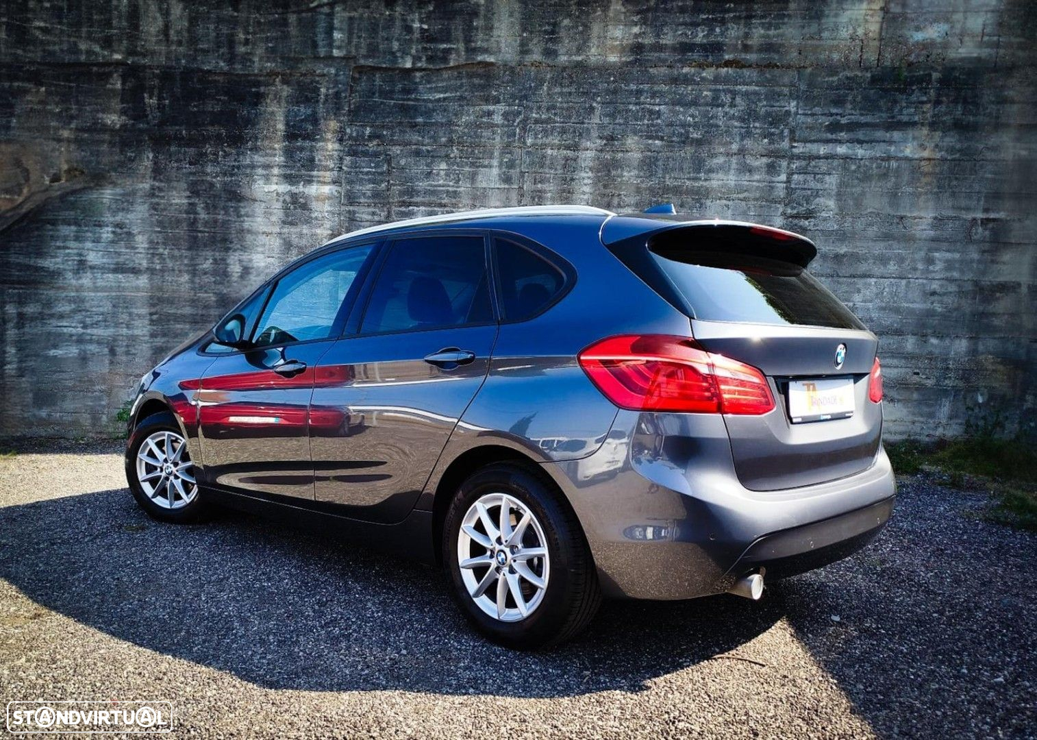 BMW 216 Active Tourer d Auto - 3