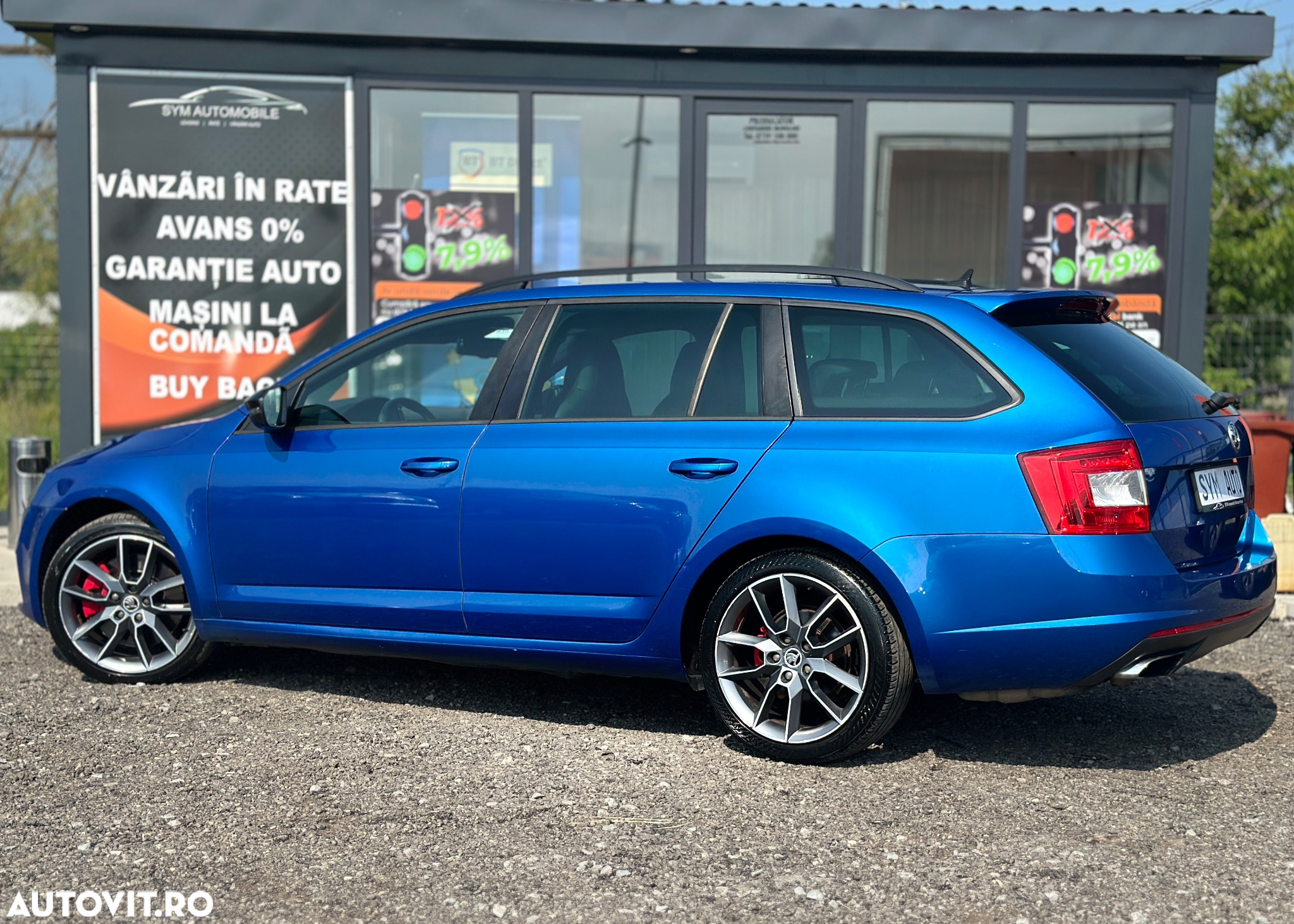 Skoda Octavia Combi 2.0 TDI (Green tec) RS - 3
