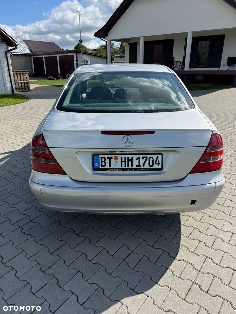 Mercedes-Benz Klasa E 220 CDI Classic - 6