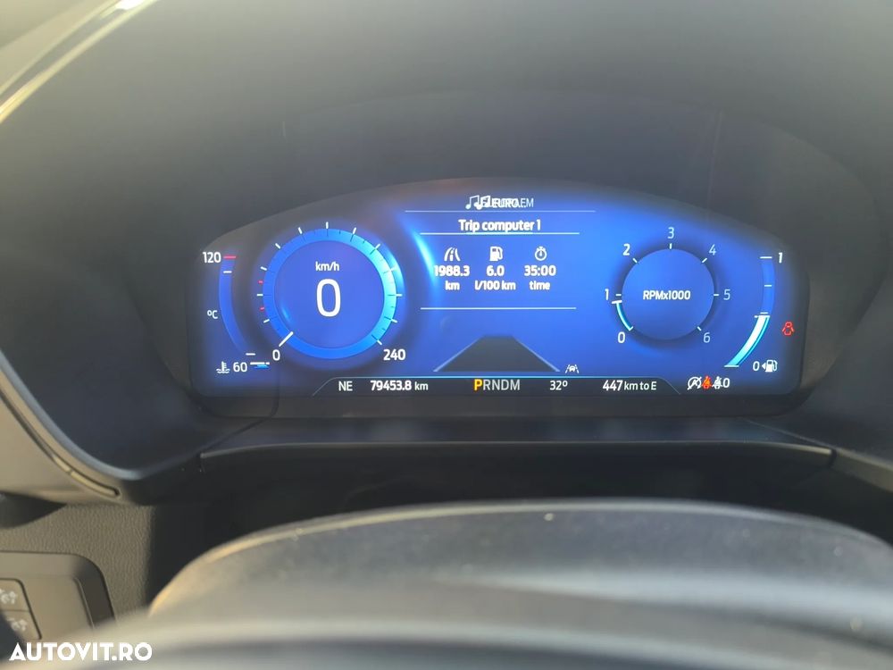 Ford Kuga - 9