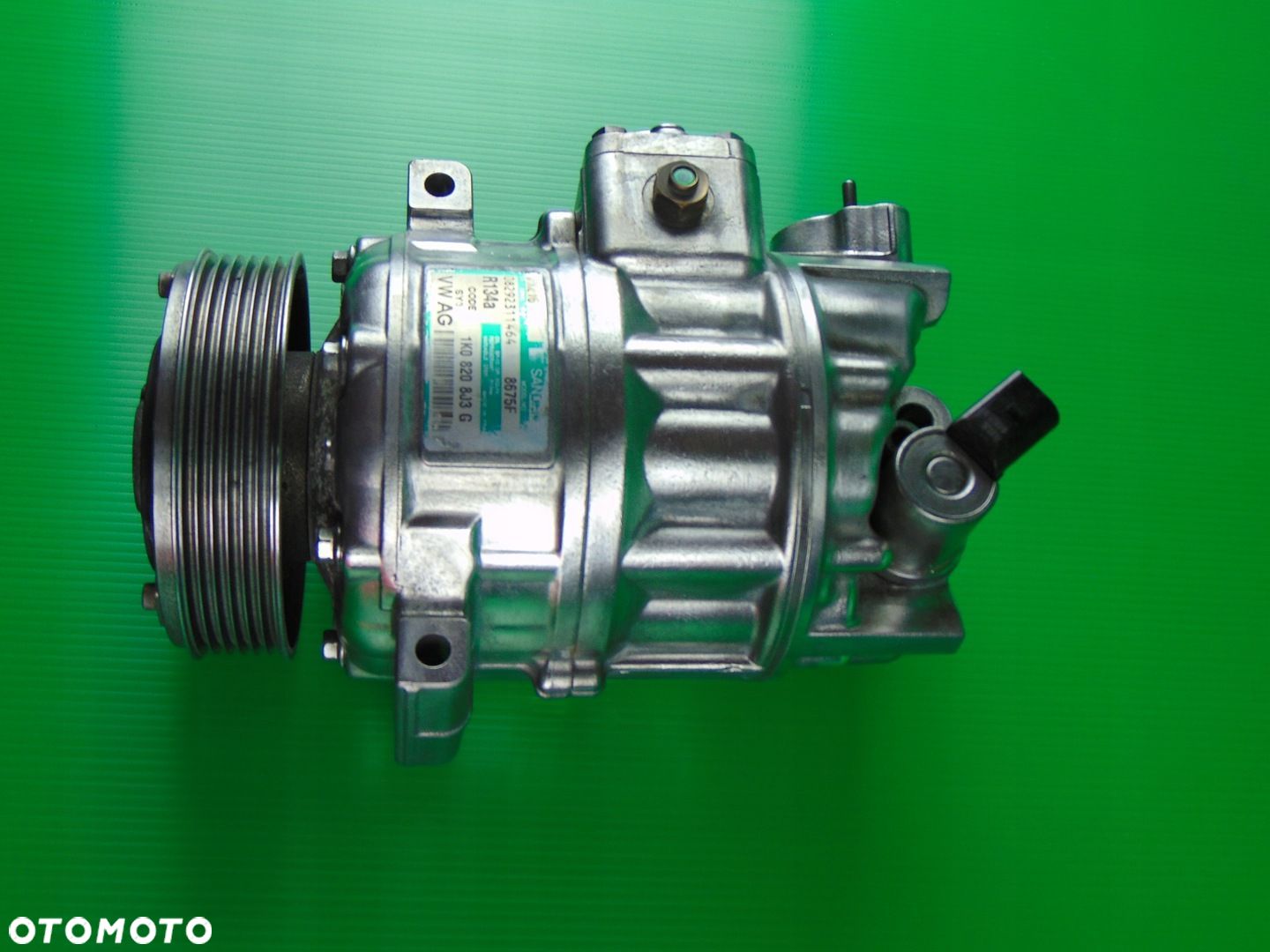 Sprężarka Kompresor klimatyzacji 2,0TDI 1K0820803G - 1