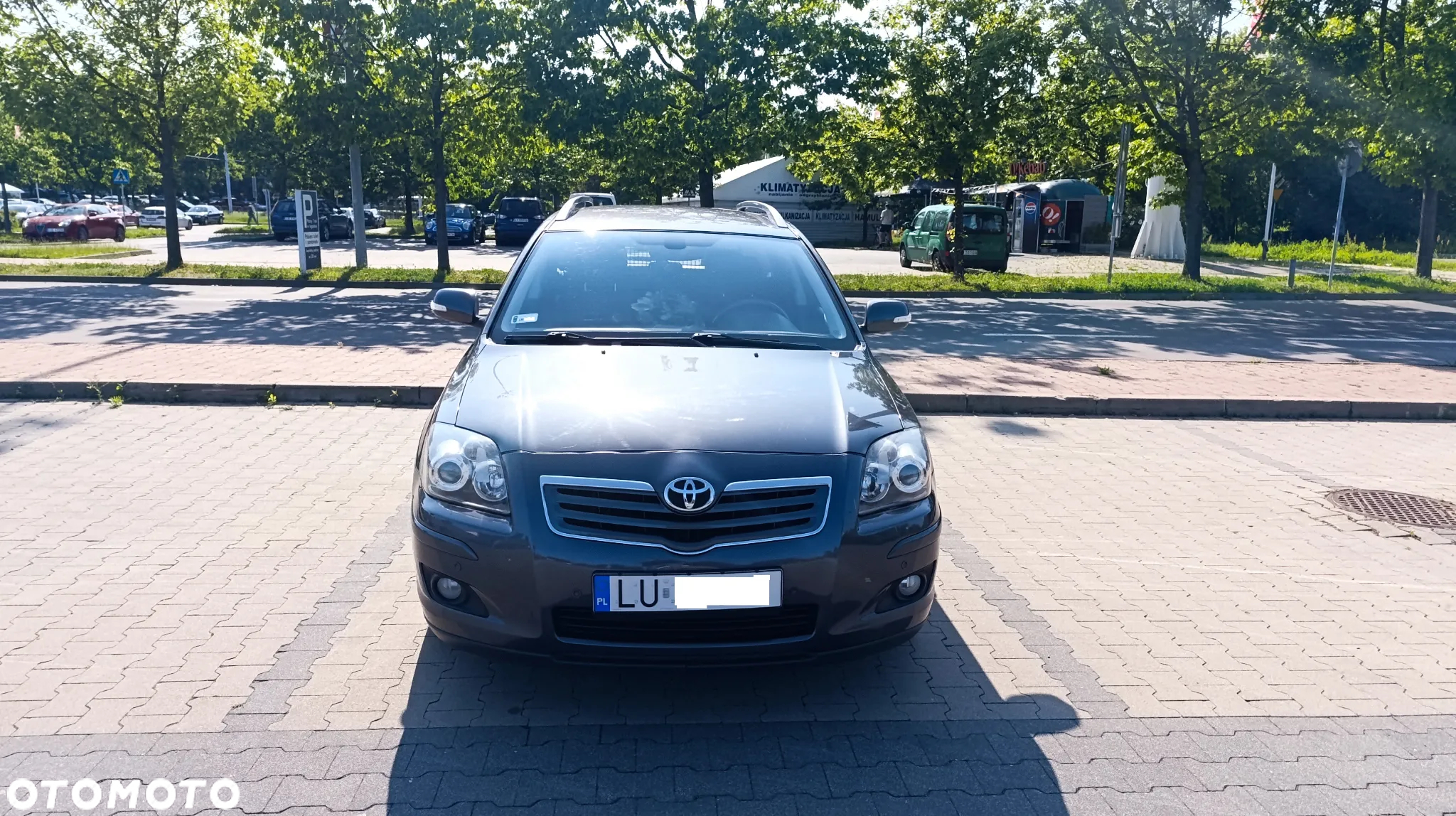 Toyota Avensis 1.8 VVT-i Luna - 4