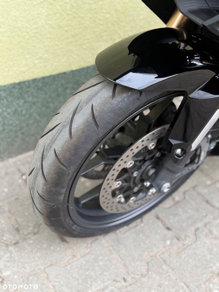 Honda CBR - 29