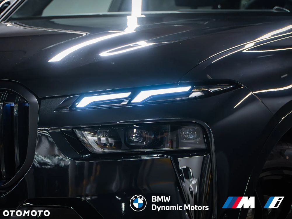 BMW X7 - 8