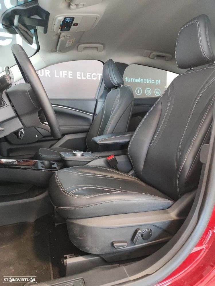Ford Mustang Mach-E 75.7 kWh Base - 11