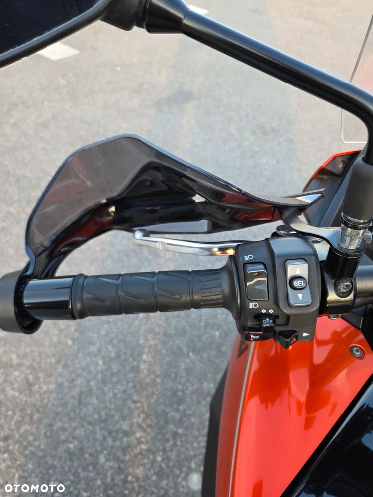 Kawasaki Versys 1000 - 8