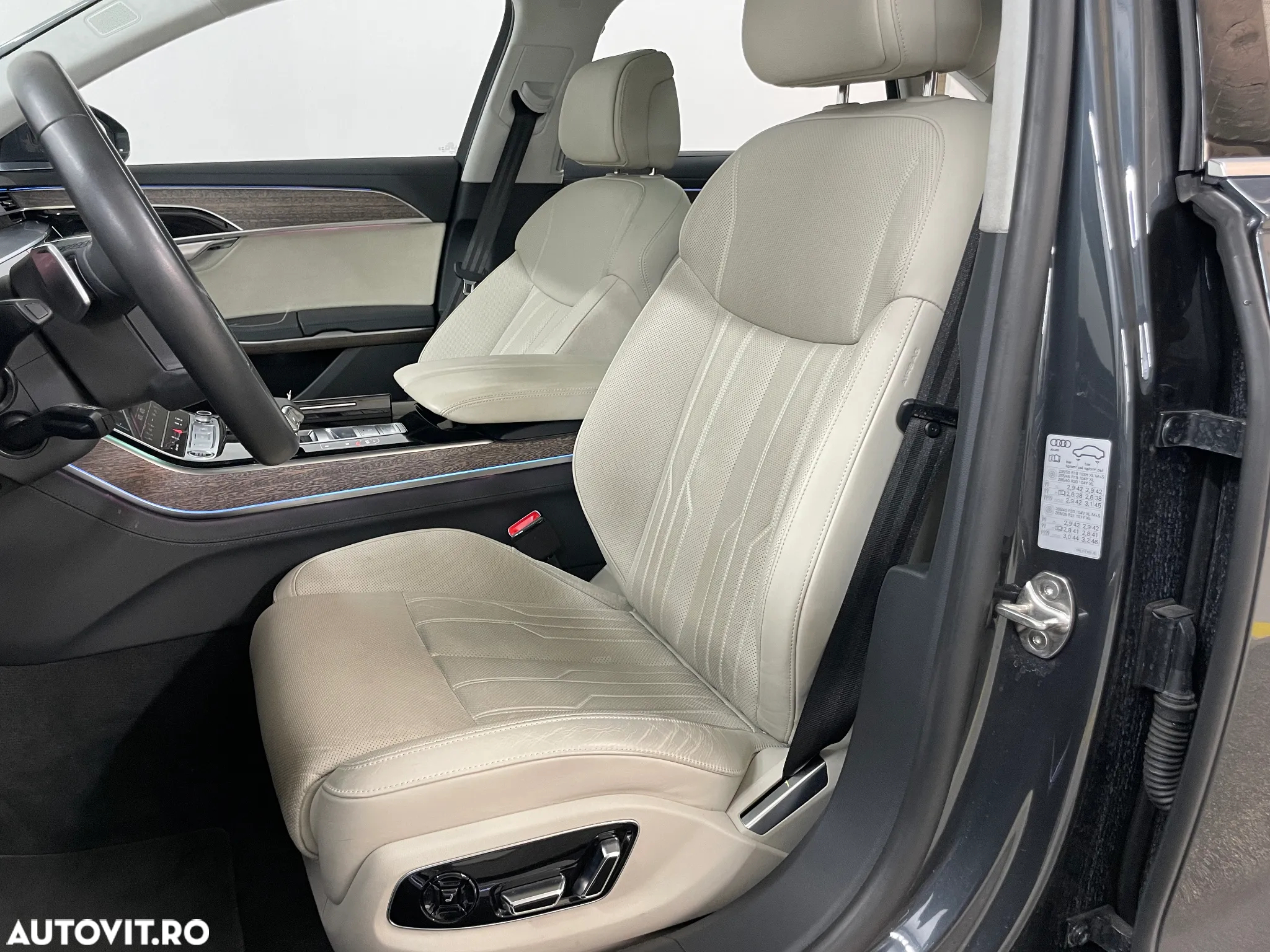 Audi A8 A8L 60 TFSI e quattro Tiptronic PHEV - 15