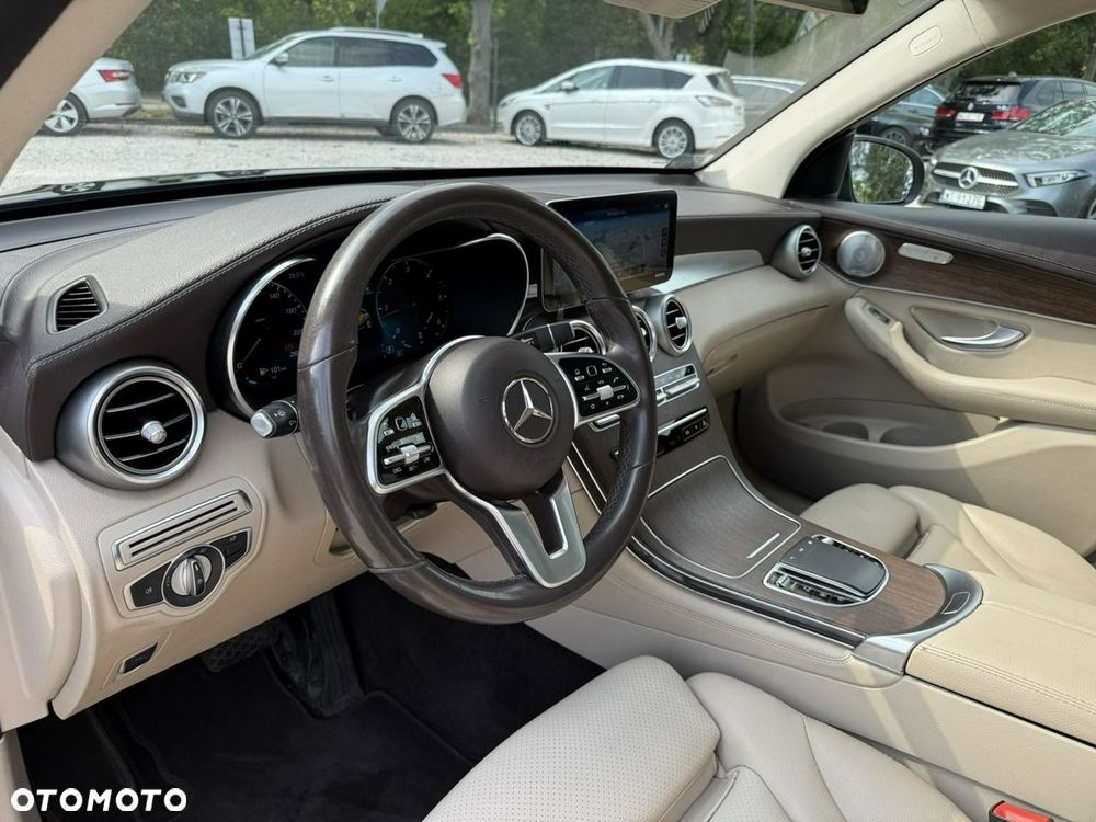 Mercedes-Benz GLC 220 d 4-Matic - 10