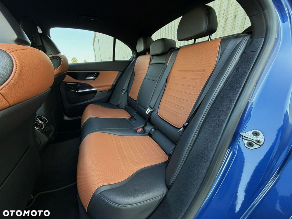 Mercedes-Benz Klasa C 220 d 9G-TRONIC AMG Line - 26