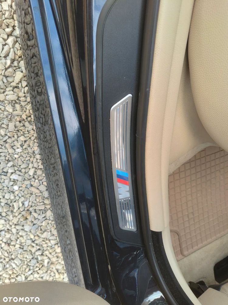 BMW Seria 5 535d xDrive - 11