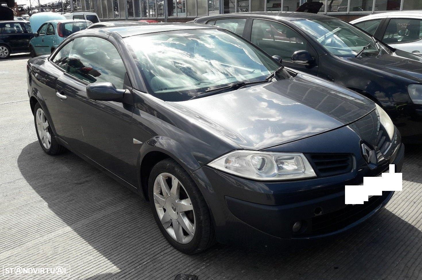 Renault Mégane Cabrio 1.9 DCI de 2007 disponível para peças BANCOS VENDIDOS ELEV... - 1