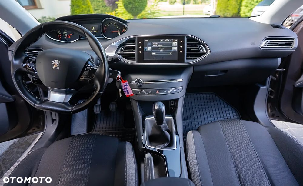 Peugeot 308 PureTech 110 Stop & Start Style - 31