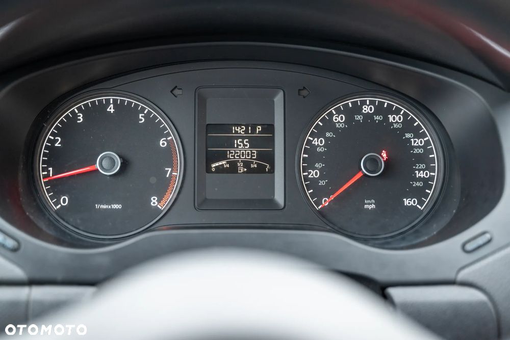 Volkswagen Jetta 2.0 Base - 1