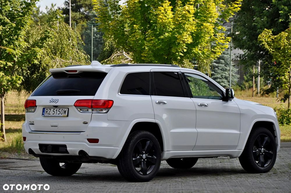 Jeep Grand Cherokee - 15