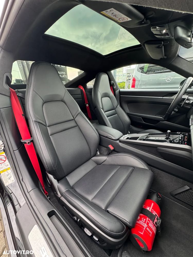 Porsche 911 Carrera S PDK - 10