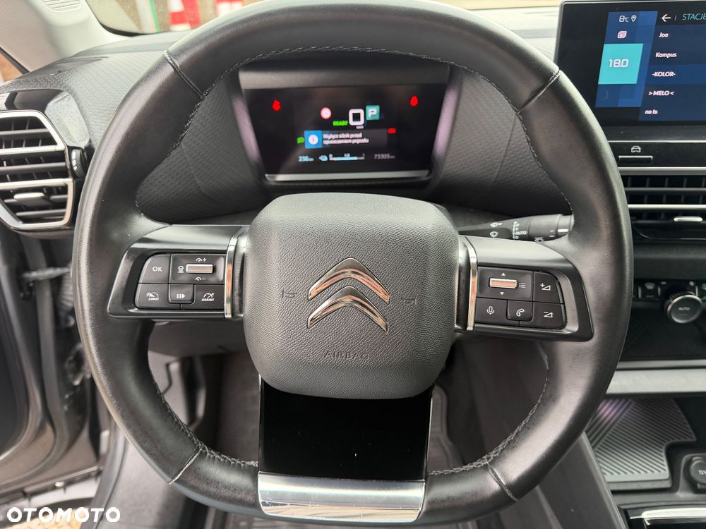 Citroën C4 EV136 50kWh Shine - 23