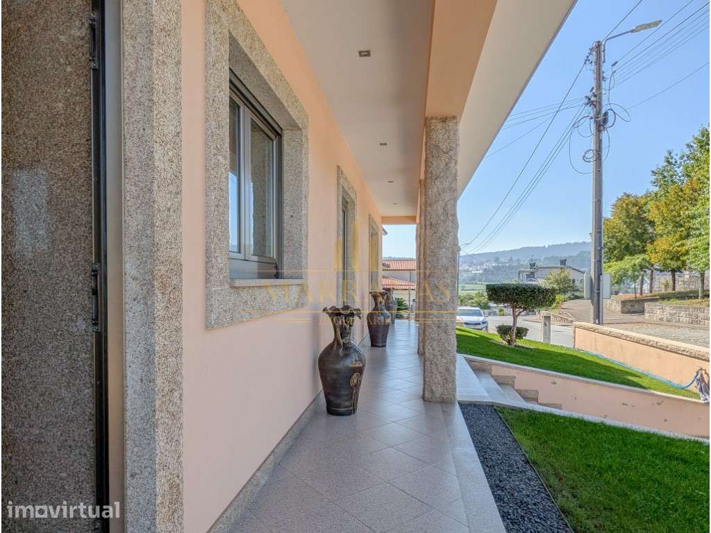 Moradia T3 em Meixomil, Paços de Ferreira - Grande imagem: 3/30