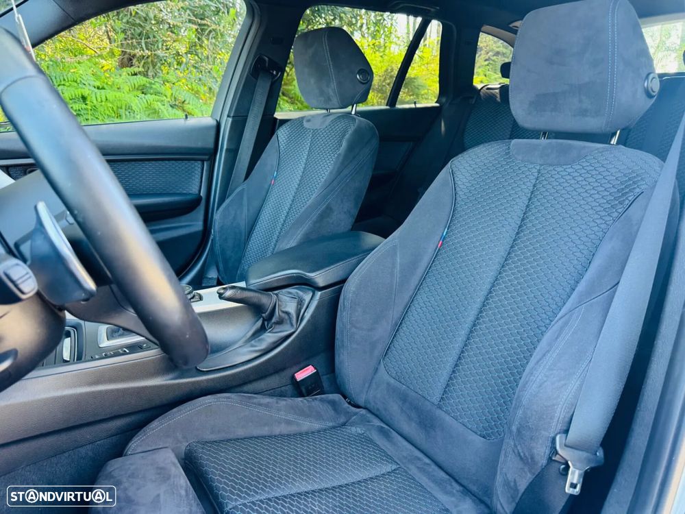 BMW 320 d Auto Pack M - 19