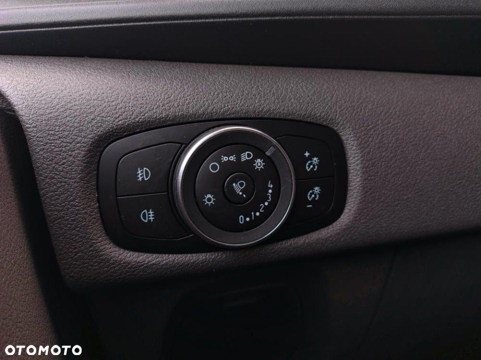 Ford Transit Custom - 23