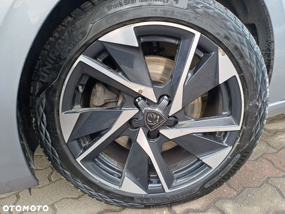 Peugeot 308 1.5 BlueHDi Allure Pack S&S EAT8 - 9