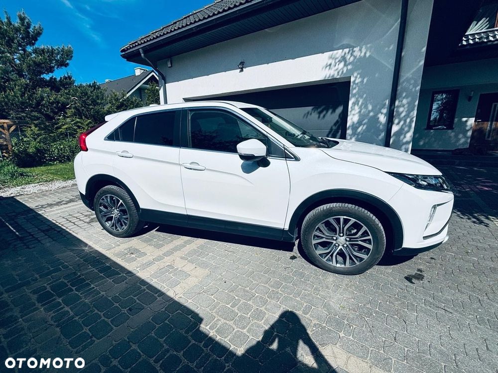 Mitsubishi Eclipse Cross - 3