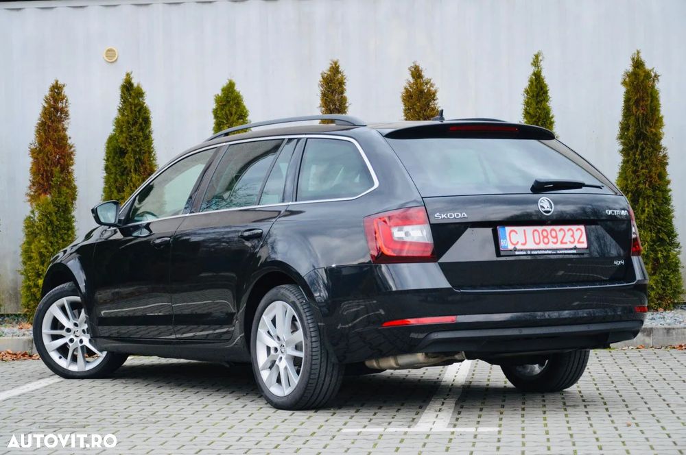 Skoda Octavia 2.0 TDI DSG Premium Edition - 6