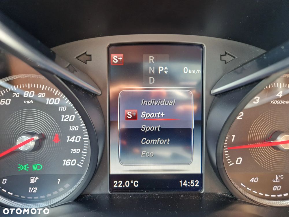 Mercedes-Benz Klasa C 300 T 9G-TRONIC AMG Line - 23