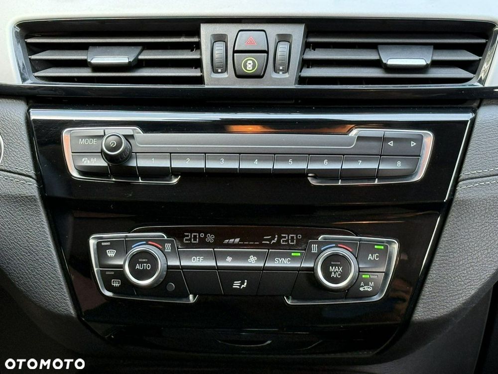 BMW X2 sDrive18i Advantage - 24