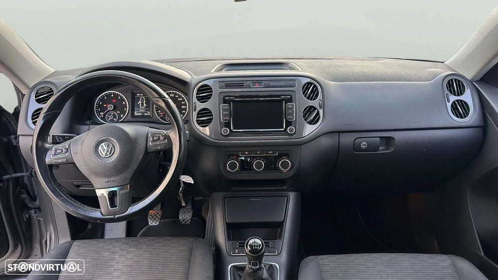 VW Tiguan 1.4 TSI Sport BlueMotion - 12