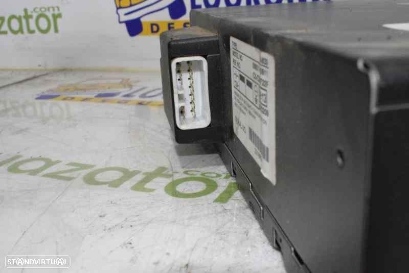 SISTEMA AUDIO / RADIO CD TOYOTA RAV 4 II 2002 -0860100911 - 3