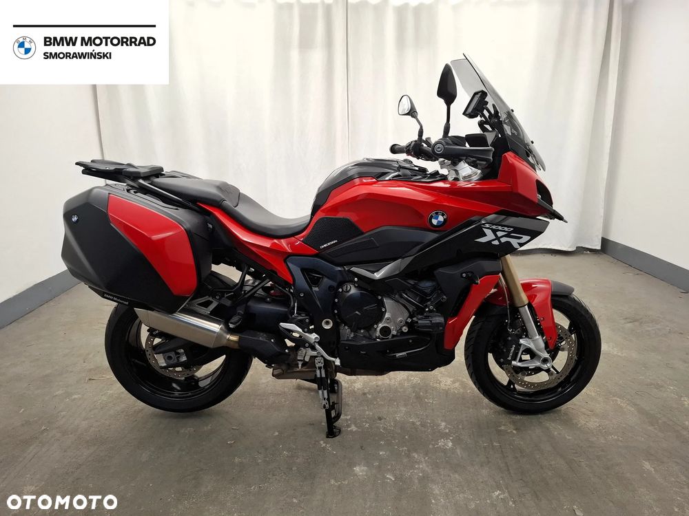 BMW XR - 8