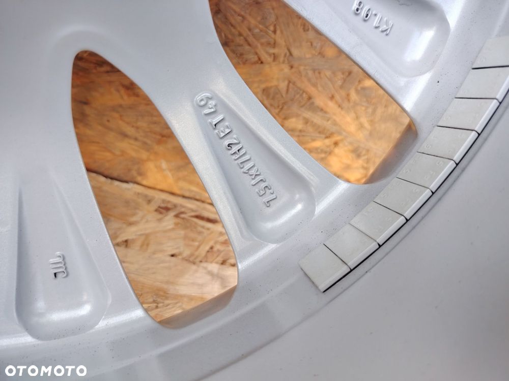SKODA SUPERB 3T0601025G FELGI ALUMINIOWE KOMPLET X4 ET49 57,1 5X112 - 8
